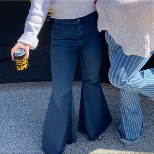 Free People just float on flares